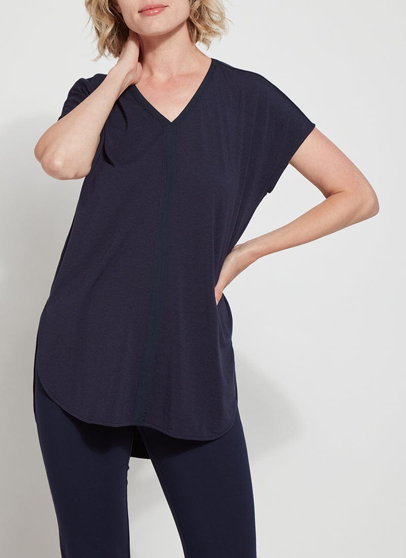 LySSE GINA V-NECK TOP*two colors